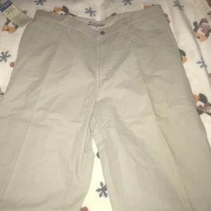 NWT Columbia Rugged Chino Pants 34 x 32
